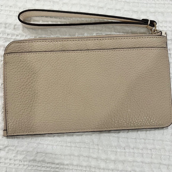 Kate Spade Wristlet, Tan and Cream Colored, Wallet - Colorblock light sand - Picture 3 of 5